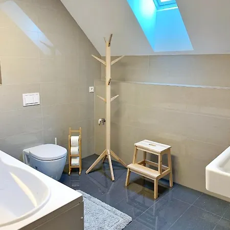 Apartment I13 *